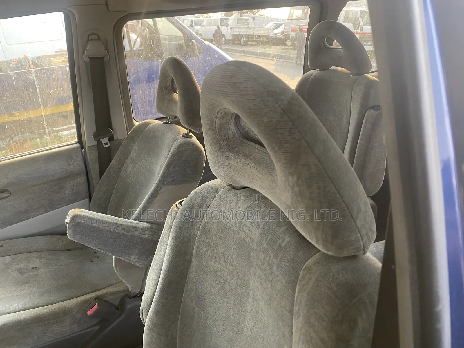 Mitsubishi Space Gear 2005 Blue
