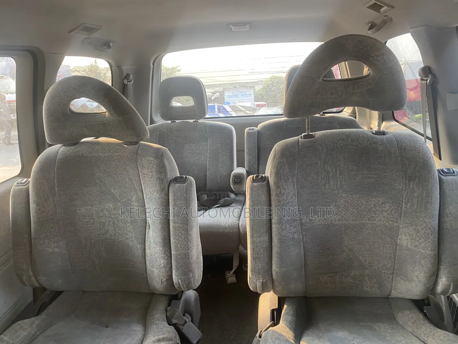 Mitsubishi Space Gear 2005 Blue