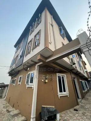 Furnished 1bdrm Block of Flats in Alapere for sale
