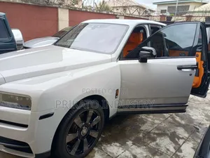 Royce Rolls Cullinan for Rent/ Hire