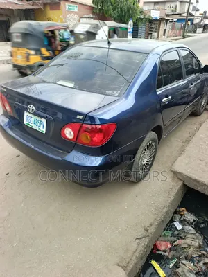 Toyota Corolla 2004 Blue