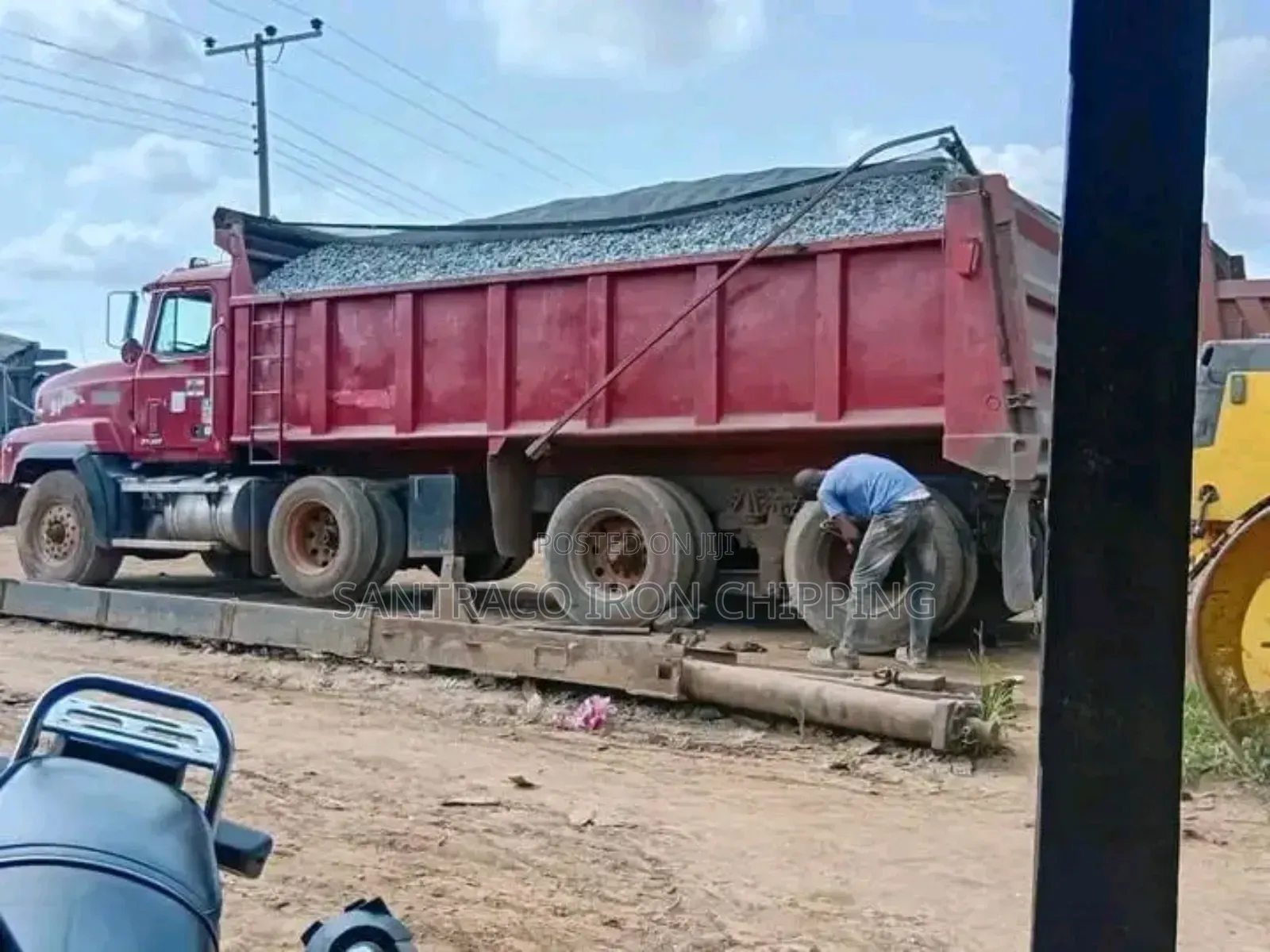 Black Chippings and Granite From Sentraco Mining Company