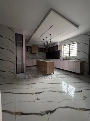 5bdrm Duplex in Engr Lere Adigun, Basorun for sale