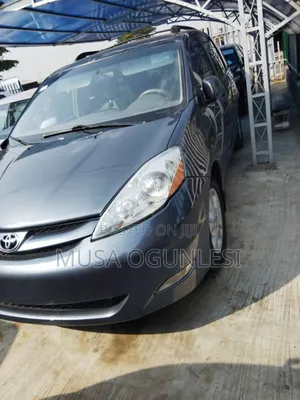 Toyota Sienna 2005 Blue