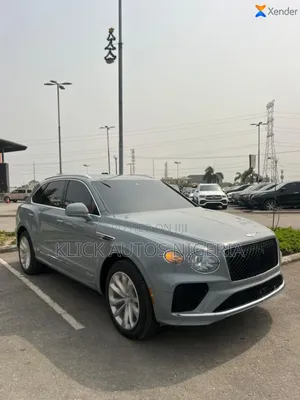 New Bentley Bentayga 2025 Gray