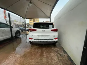 Hyundai Tucson 2016 White