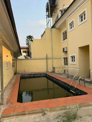 7bdrm Penthouse in Ikoyi Lekki Lagos for rent