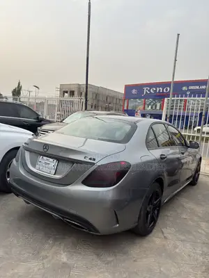 Mercedes-Benz C300 2017 Gray