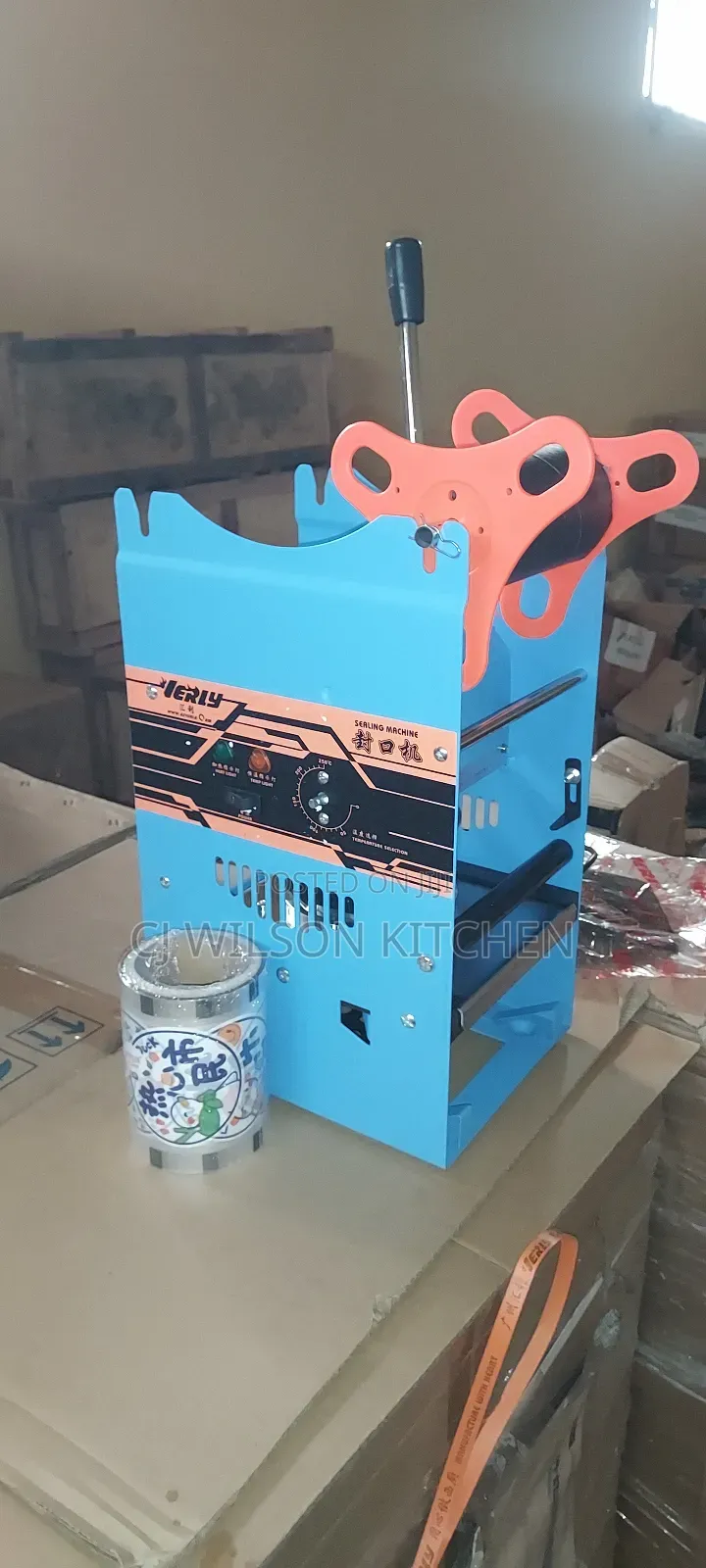 Manuel Cup Sealer