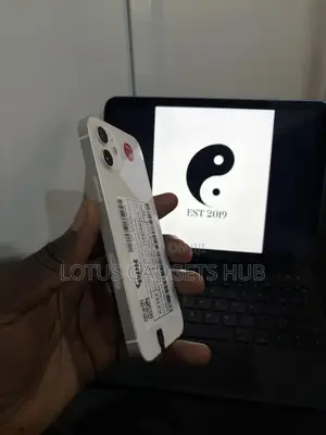 Apple iPhone 12 128 GB White