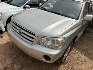 Toyota Highlander 2002 Silver