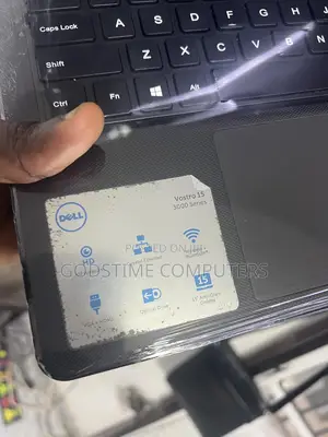 New Laptop Dell Vostro 15 3000 8GB Intel Core I5 SSD 256GB