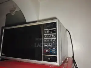 Lg Big Spacious Microwave