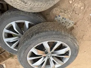 Lexus Alloy and Tyres