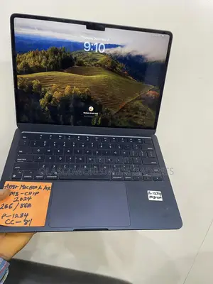 Laptop Apple MacBook Air 2024 M3 8GB Apple M3 SSD 256GB