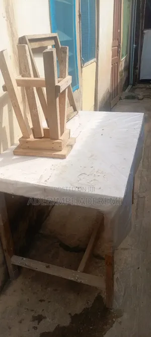 Cutting Table