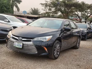Toyota Camry 2016 Black