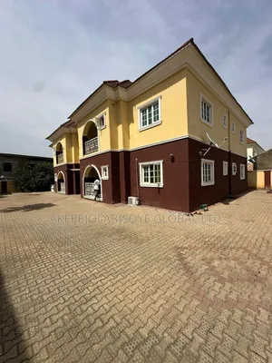 2bdrm Apartment in In An Estate Around for rent