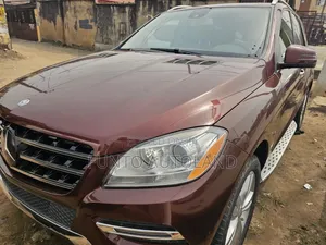 Mercedes-Benz M Class ML350 4MATIC 4dr SUV AWD (3.5L 6cyl 7A) 2014