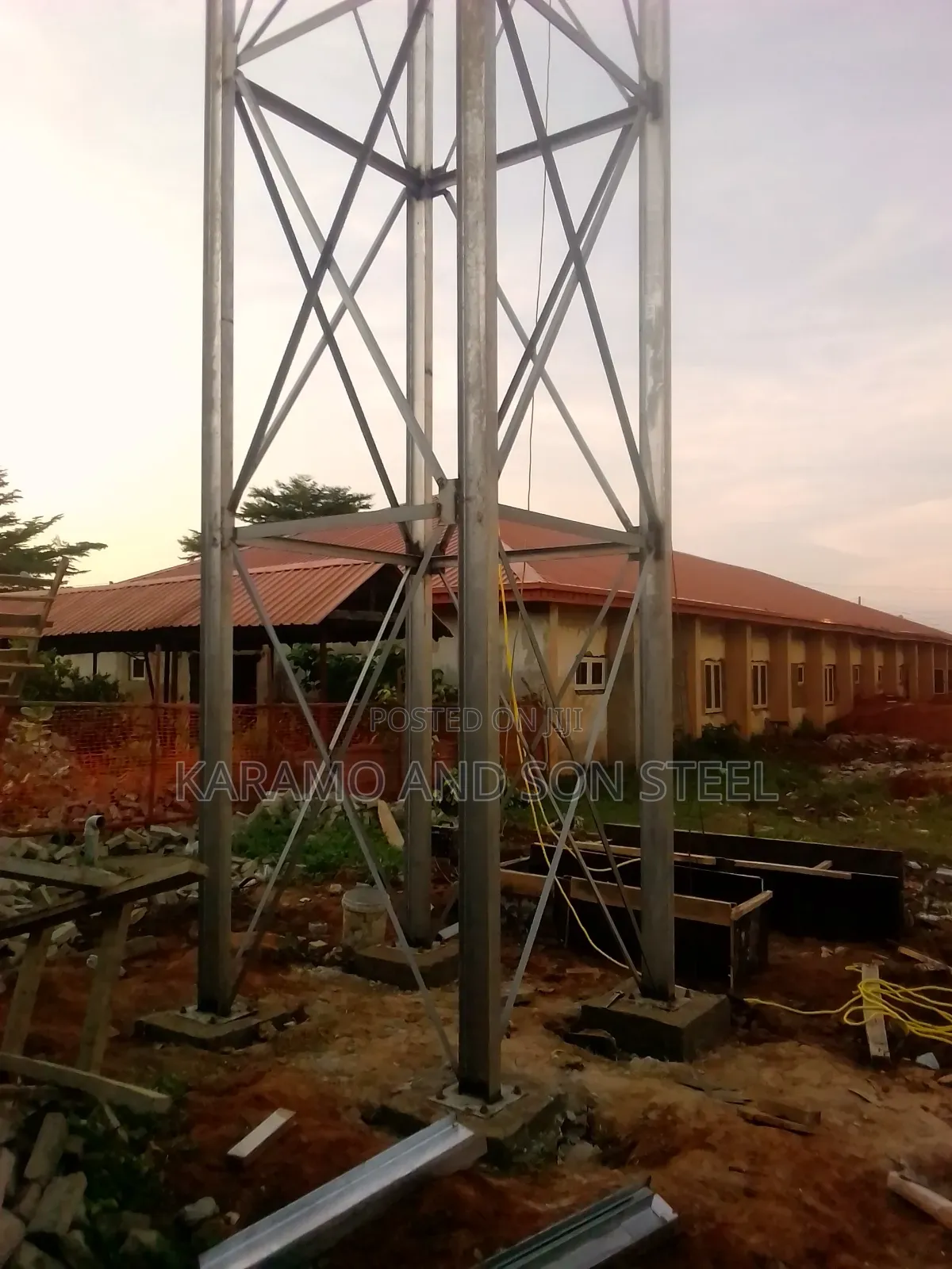 Stand Tank Tower