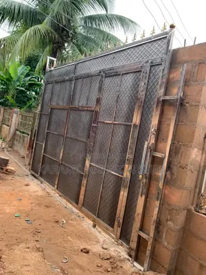 Stainless Gate Design