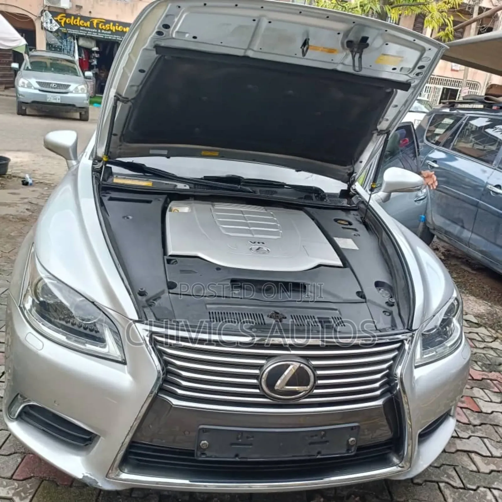 Lexus LS 2013 Silver