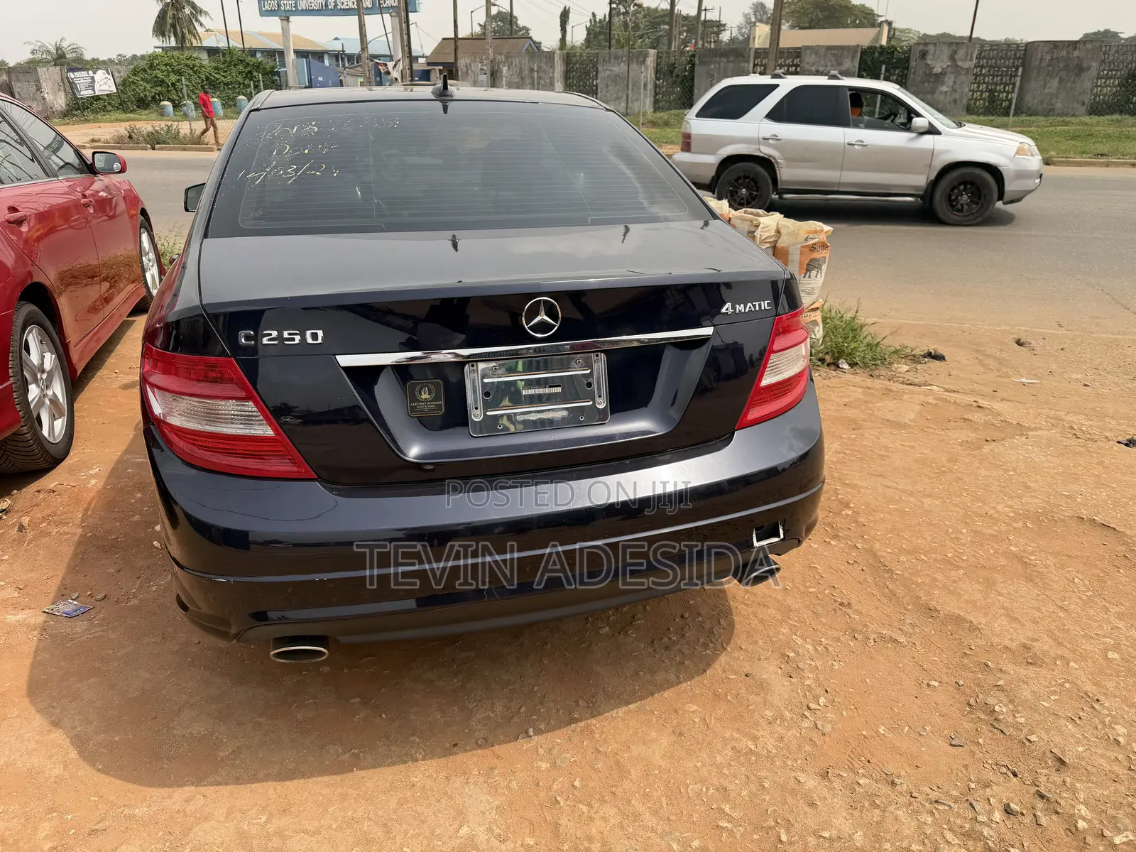 Mercedes-Benz C250 2011 Blue