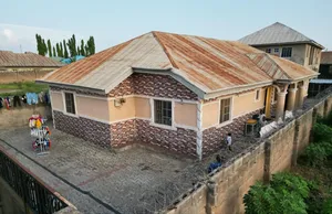 4bdrm Bungalow in Aremo, Ilorin South for sale