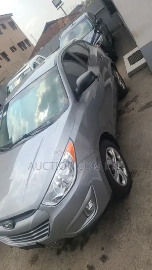 Hyundai Tucson GLS AWD 2012 Silver