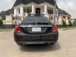 Mercedes-Benz C300 Base AWD 4Matic Sedan (2.0L 4cyl 7A) 2015 Black