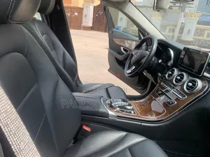 Mercedes-Benz C300 Base AWD 4Matic Sedan (2.0L 4cyl 7A) 2015 Black