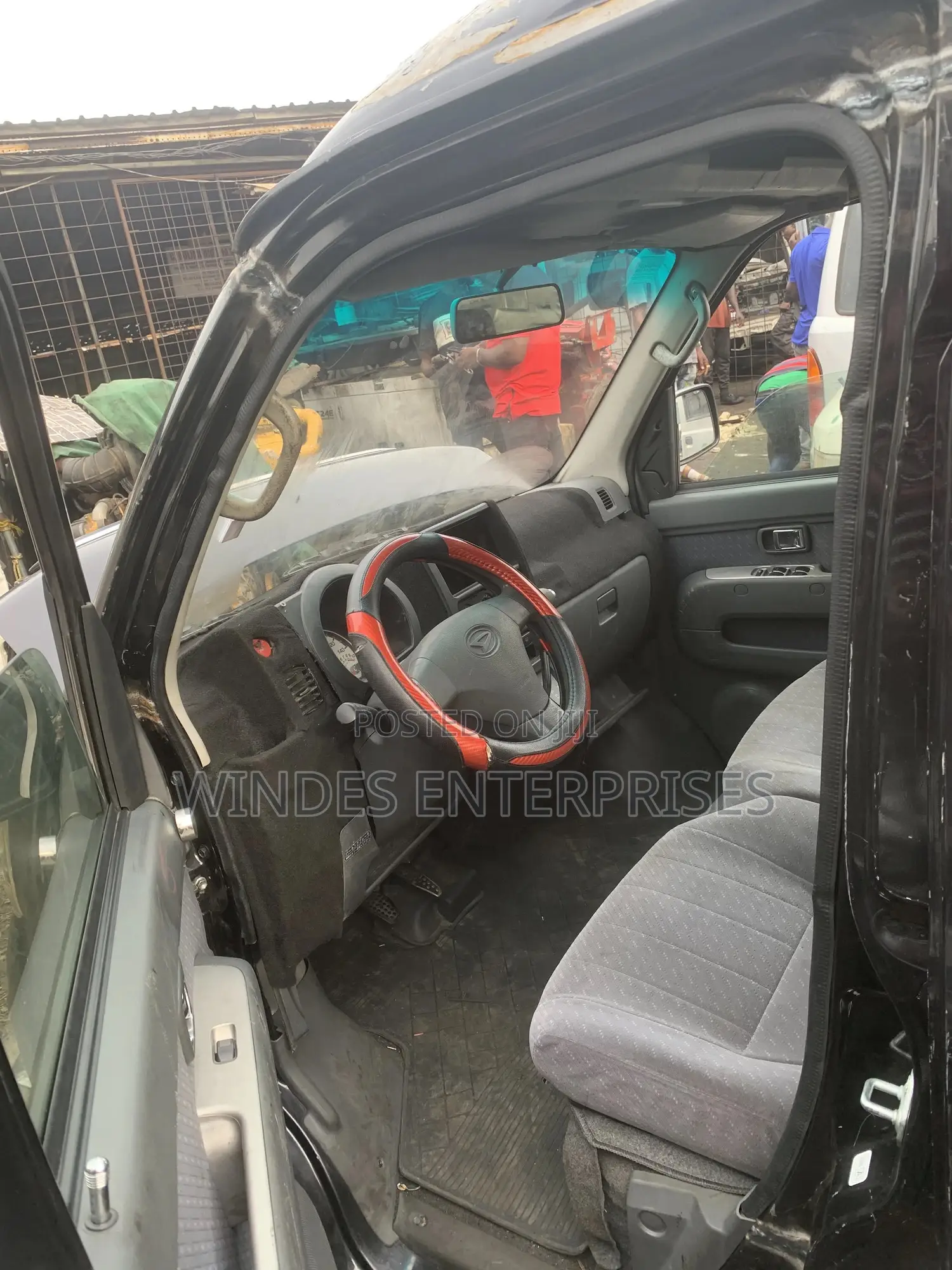 Daihatsu Hijet 2013 Black