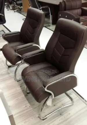 Executive Visitor's Chair/Minister's Chair