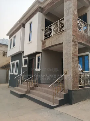 Furnished 2bdrm Block of Flats in Peace Estate, Akala Express for rent