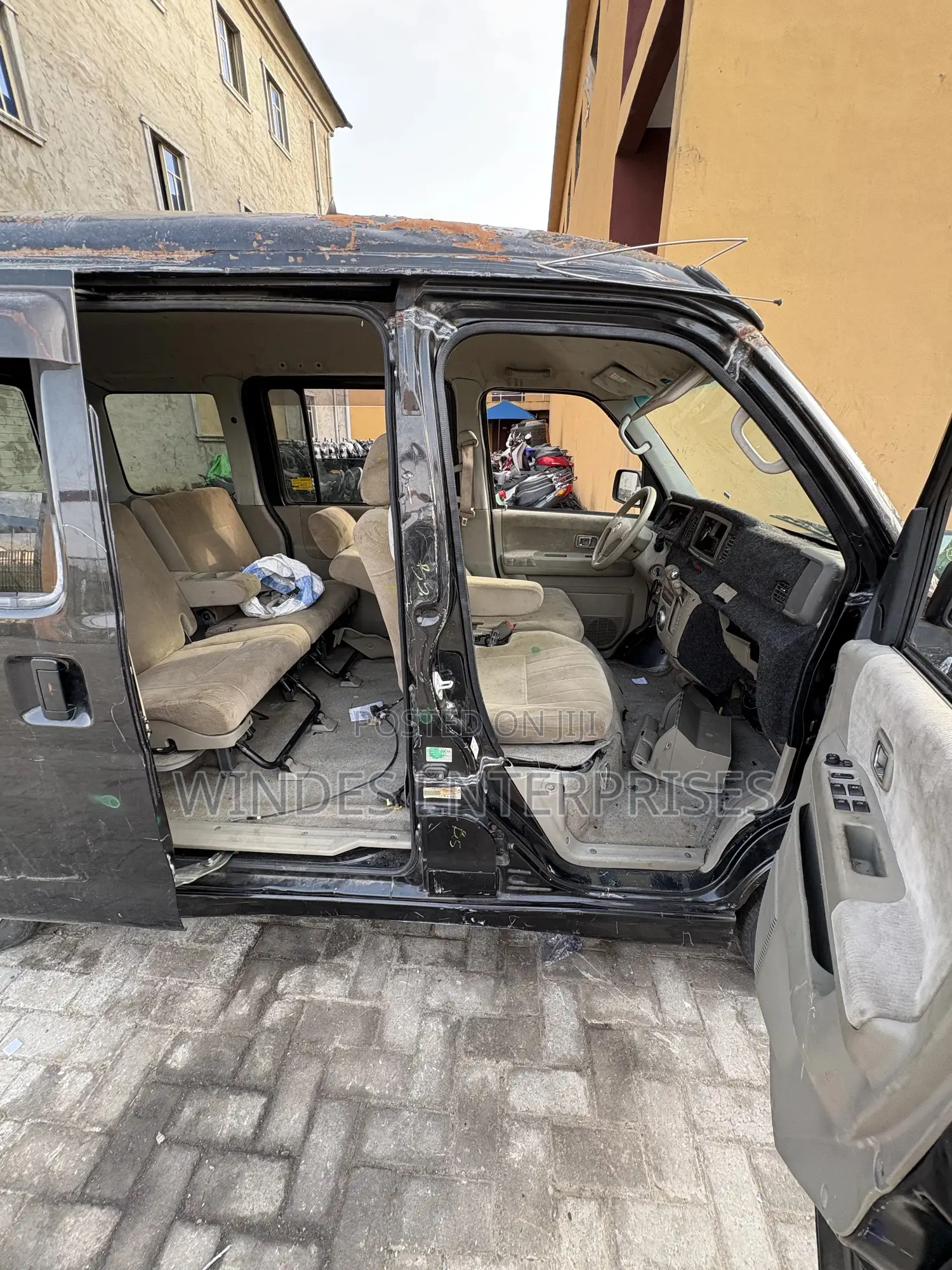 Daihatsu Hijet 2013 Black
