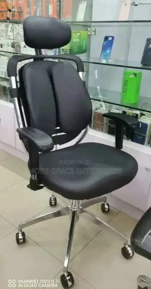 Office Chair With Adjustable Hands.