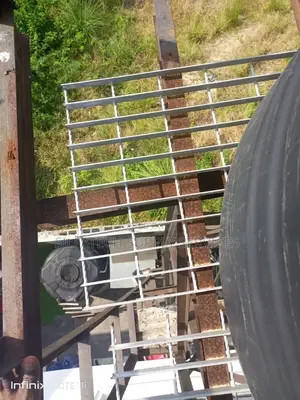 Original Water Tank Placing Iron
