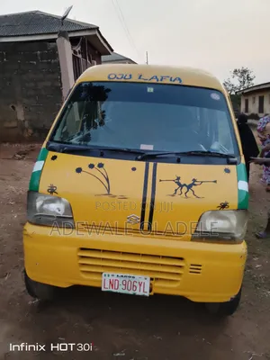 New Suzuki Every 2000 Yellow