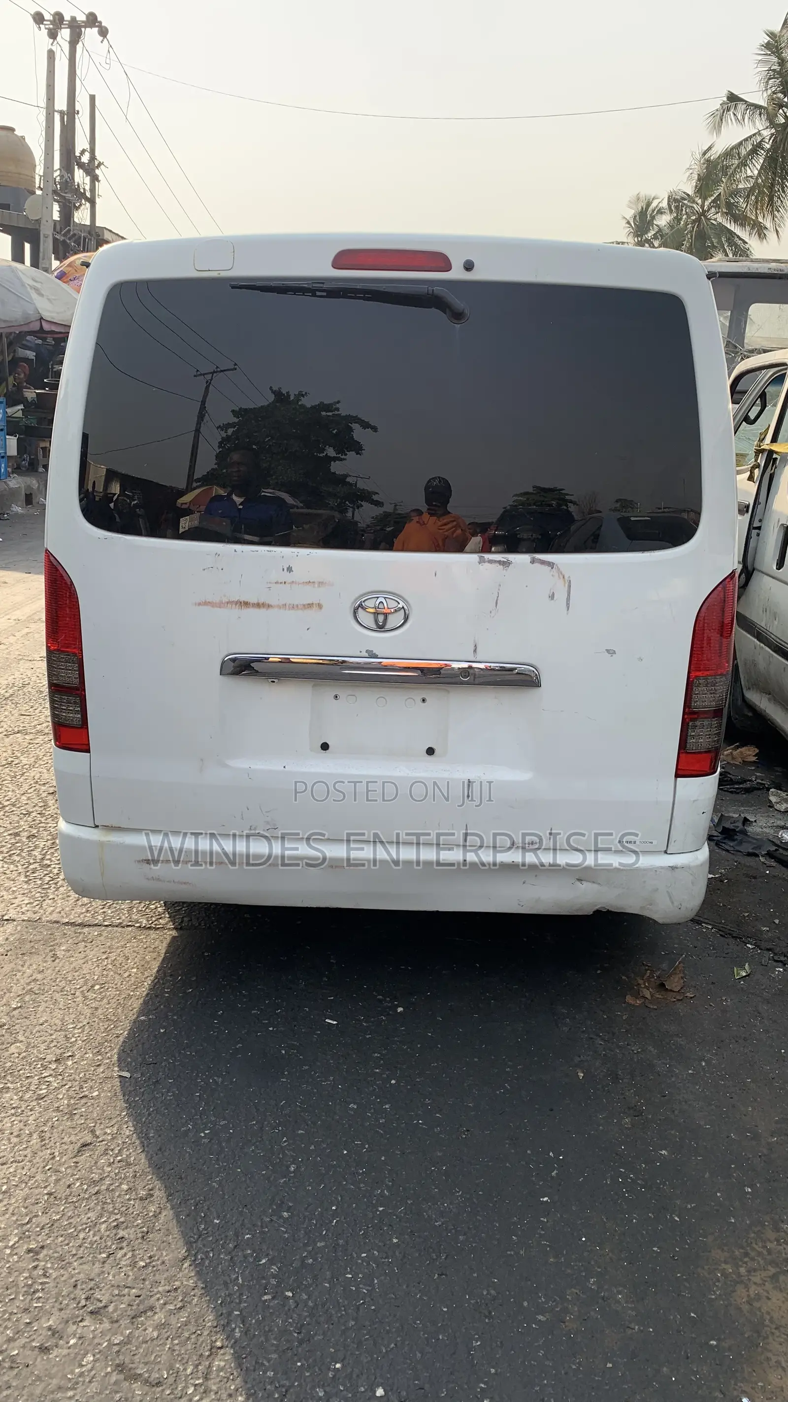 Toyota HiAce 2009 Grey
