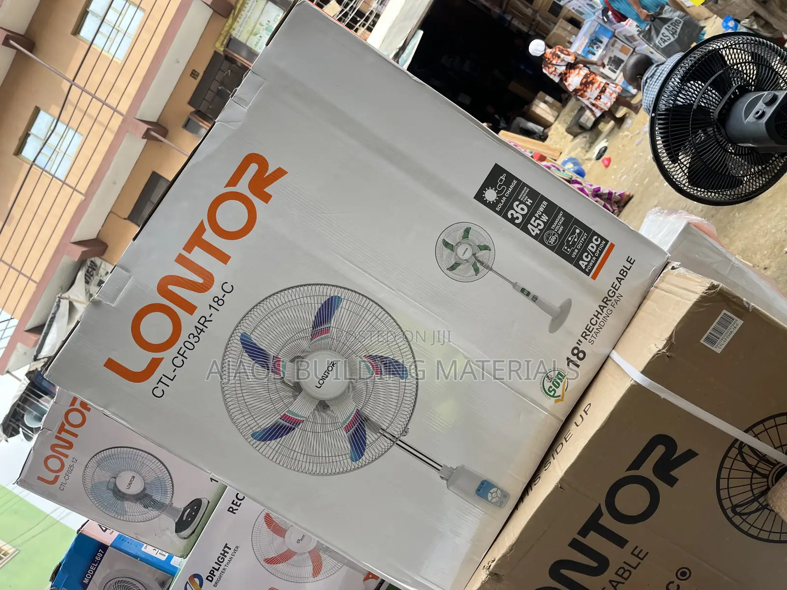 18” Rechargeable Standing Fan