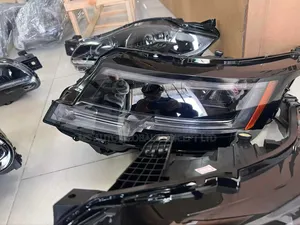 Range Rover Vogue 2024 Headlights
