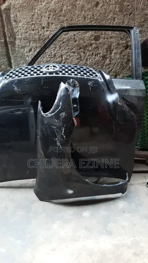 Toyota Matrix 2005 Complete Bonnet And Fender