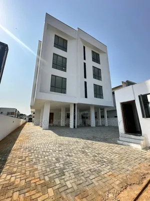 2bdrm Apartment in Agungi, Lekki for sale