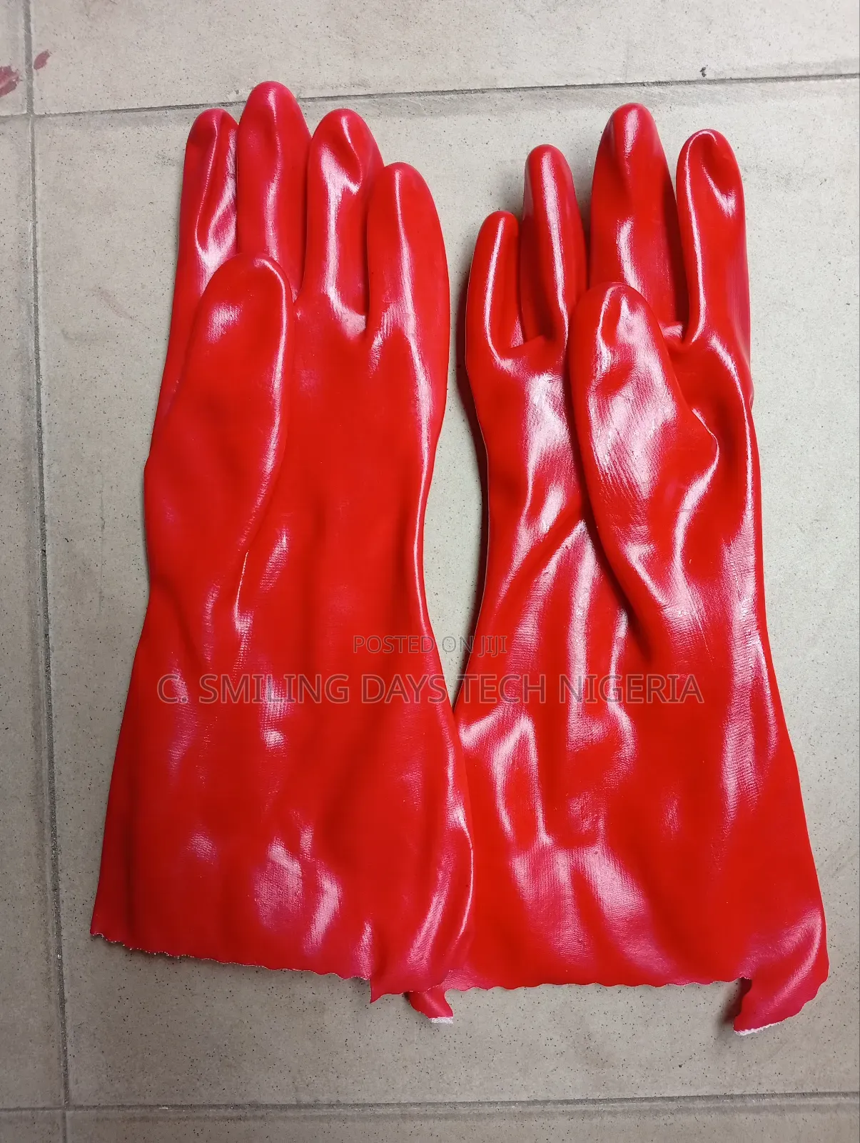 Red Rubber Hand Gloves