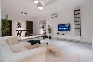 Greenville 1 Bedroom Apartment With Snooker Board