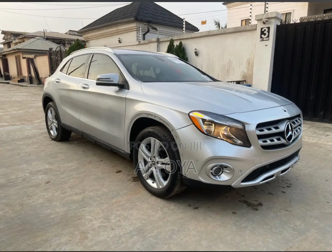 Mercedes-Benz GLA 250 2020 Silver