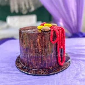 Pocket Friendly Wedding Cake