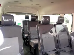 Toyota HiAce 2023 White