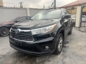 Toyota Highlander XLE V6 4x4 (3.5L 6cyl 6A) 2016 Black