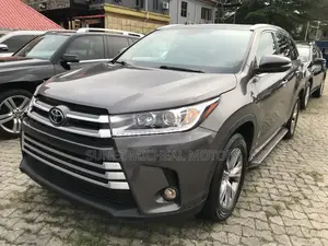 Toyota Highlander 2016 Gray